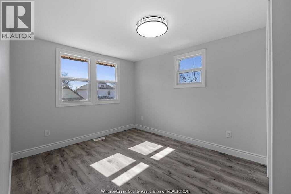 348 CAROLINE, Windsor, Ontario, N9A6A4 — Photo 15