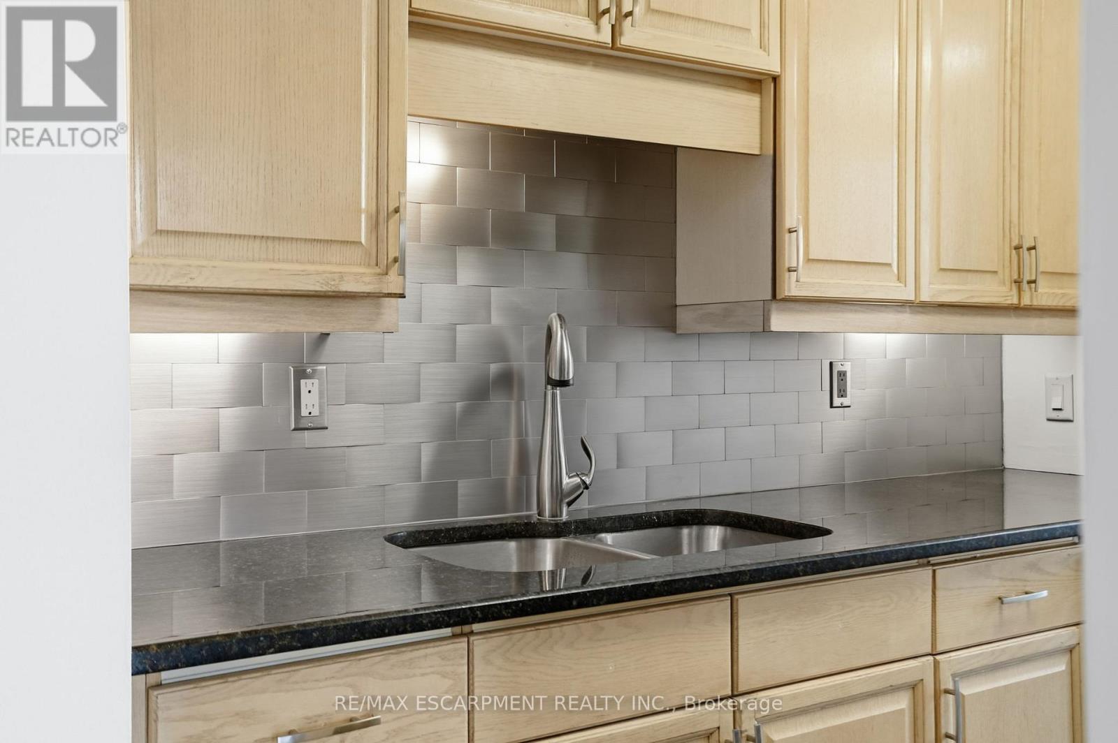 606 - 222 JACKSON STREET W, Hamilton (Durand), Ontario, L8P4S5 — Photo 14