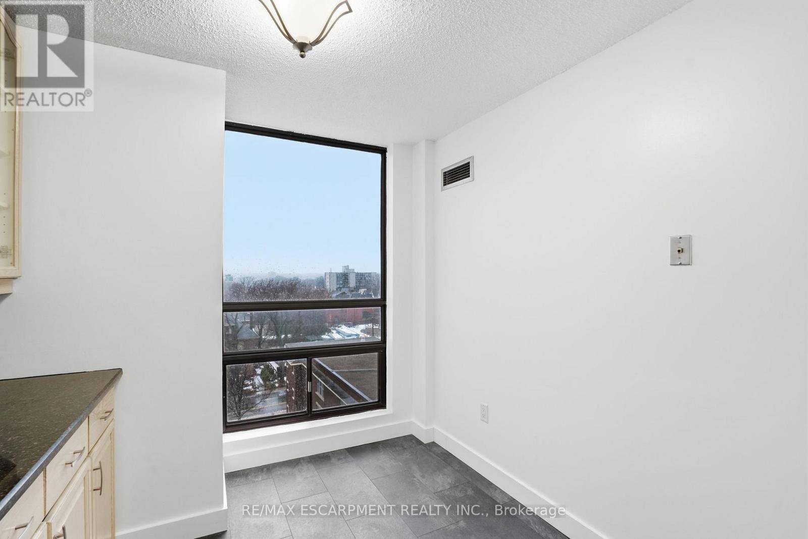 606 - 222 JACKSON STREET W, Hamilton (Durand), Ontario, L8P4S5 — Photo 16