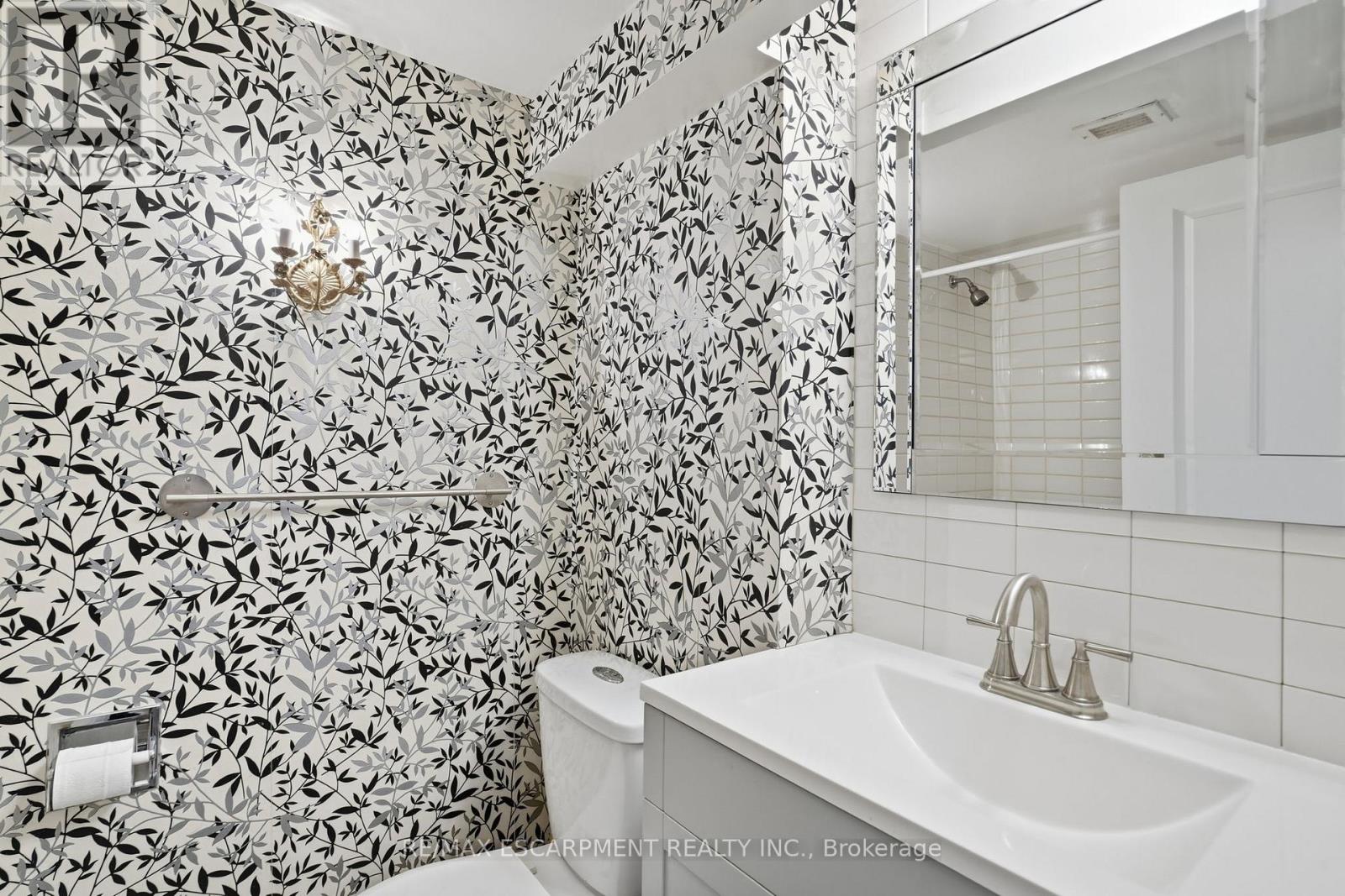 606 - 222 JACKSON STREET W, Hamilton (Durand), Ontario, L8P4S5 — Photo 31