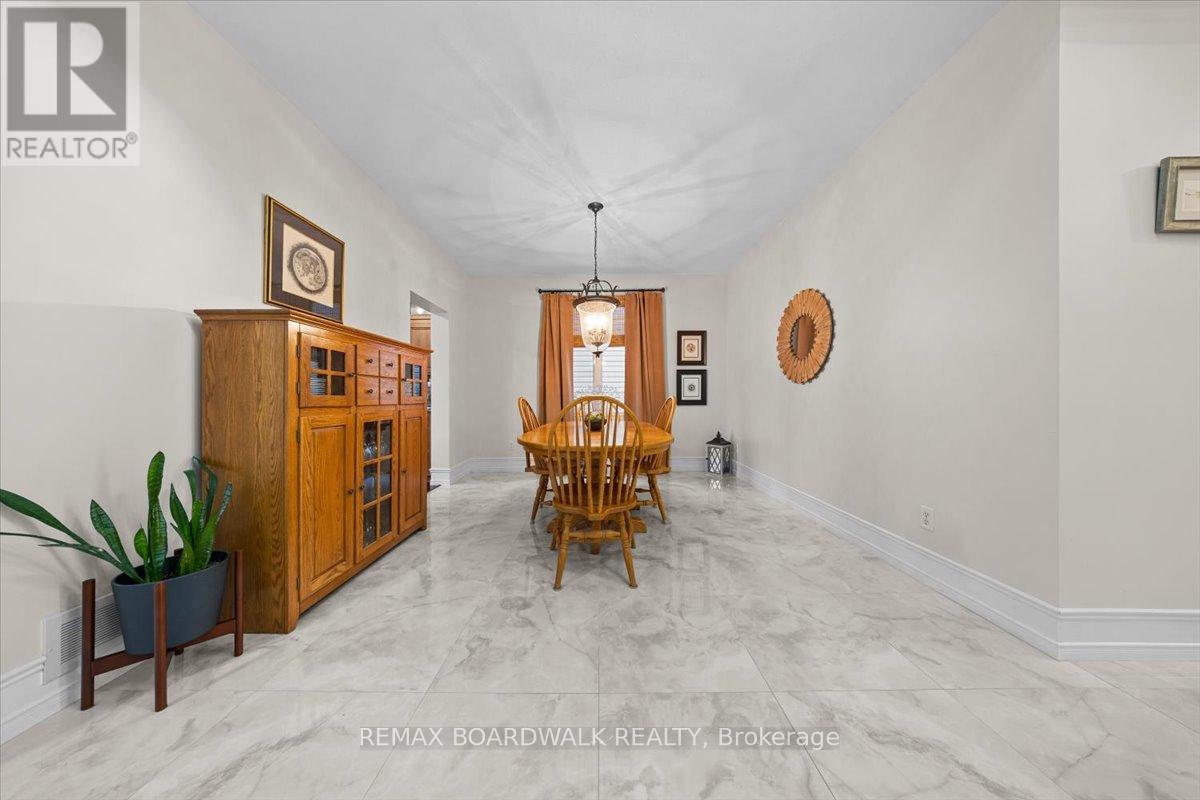 131 CHANCERY CRESCENT, Ottawa, Ontario, K4A4N4 — Photo 7