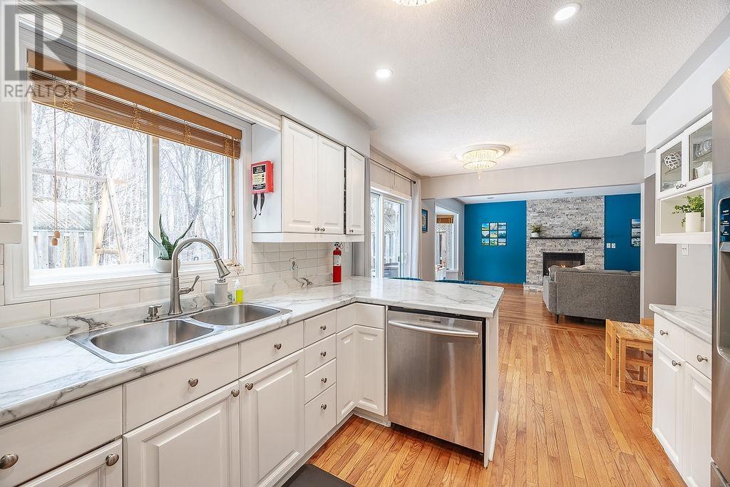 27 Plummer CT, Sault Ste. Marie, Ontario, P6B6E4 — Photo 11