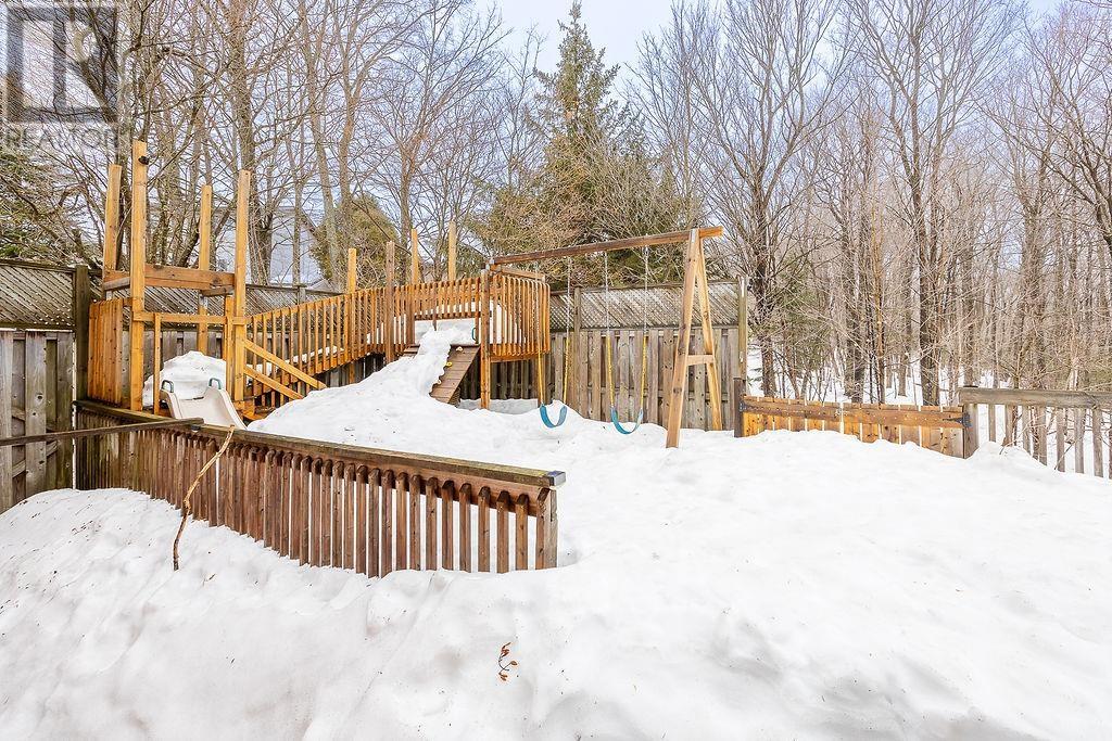 27 Plummer CT, Sault Ste. Marie, Ontario, P6B6E4 — Photo 5
