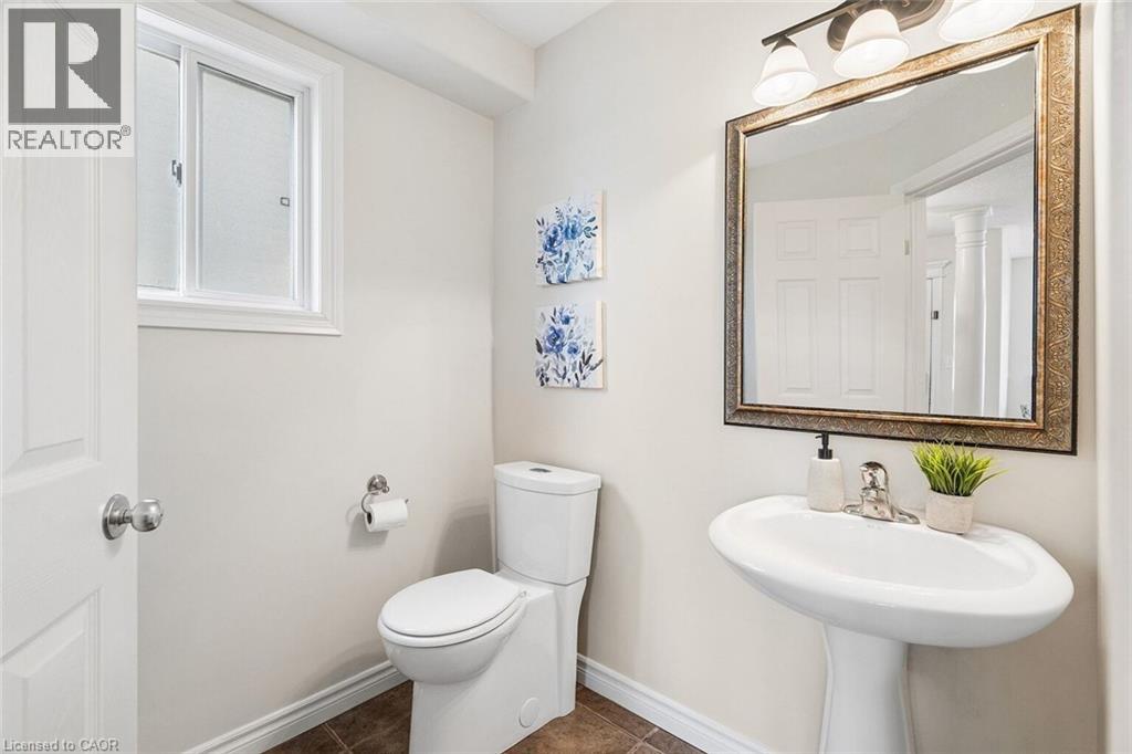 124 RIDGE TOP Crescent, Rockwood, Ontario, N0B2K0 — Photo 10