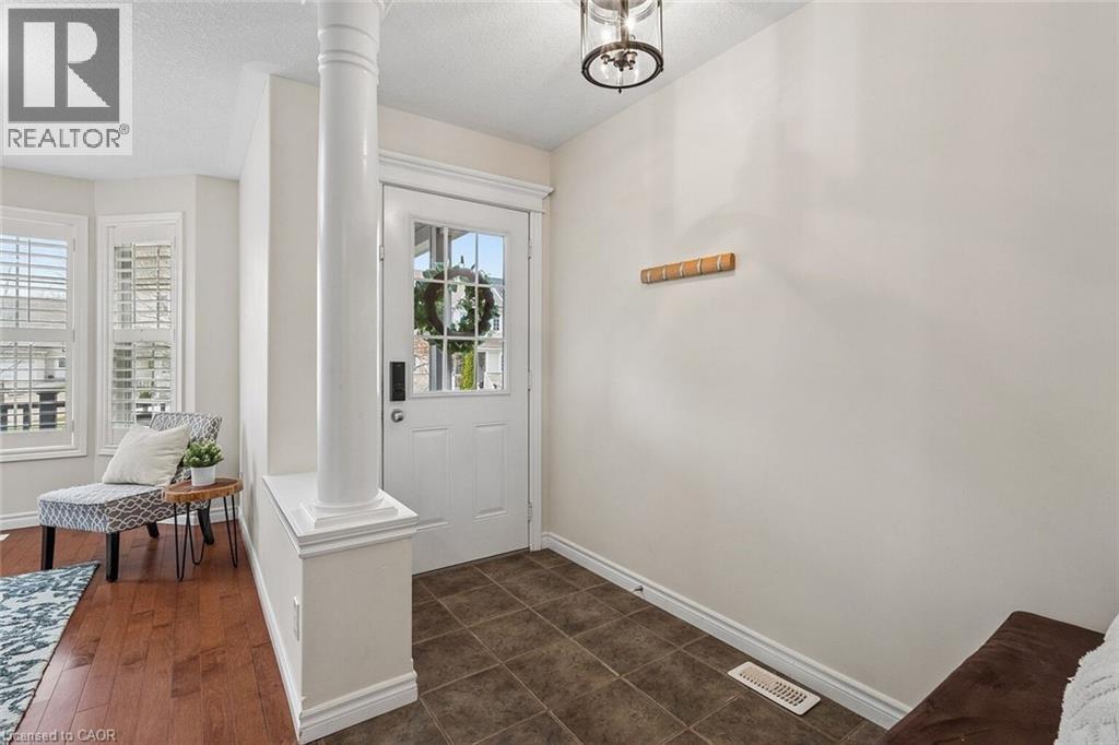 124 RIDGE TOP Crescent, Rockwood, Ontario, N0B2K0 — Photo 7