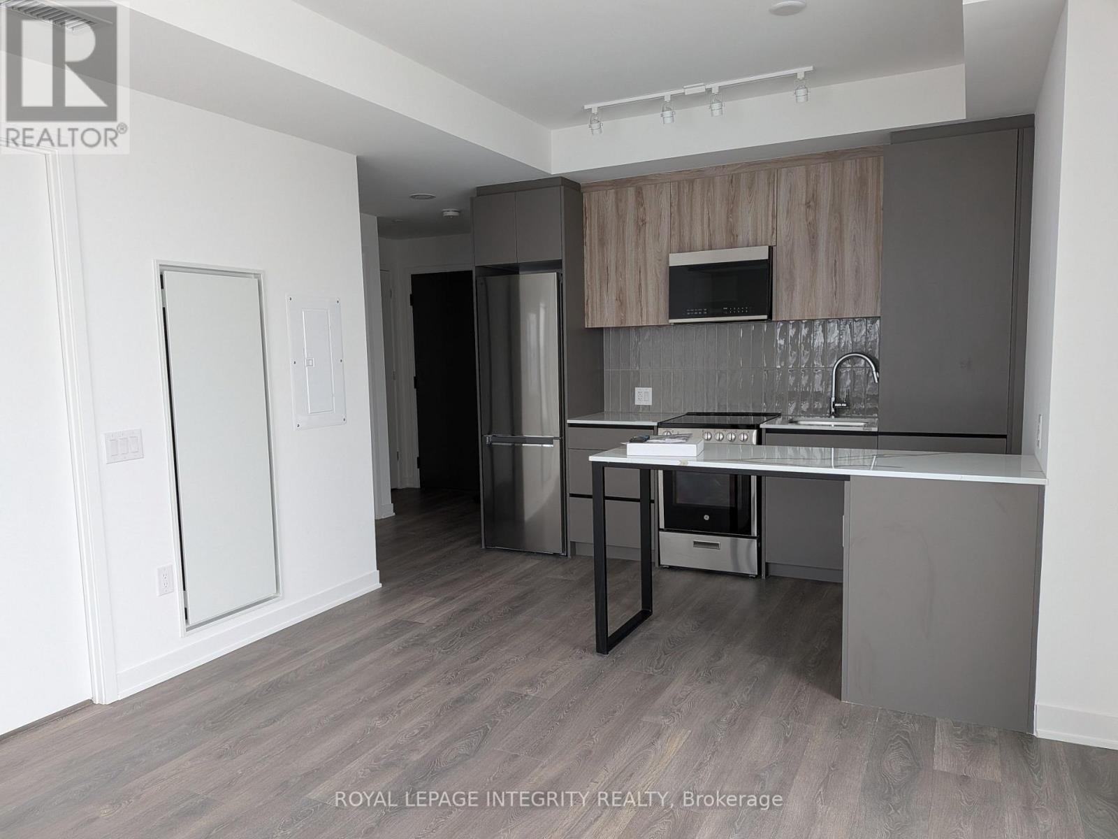 1405 - 10 ALL NATIONS DRIVE, Brampton (Northwest Brampton), Ontario, L7A5M5 — Photo 3