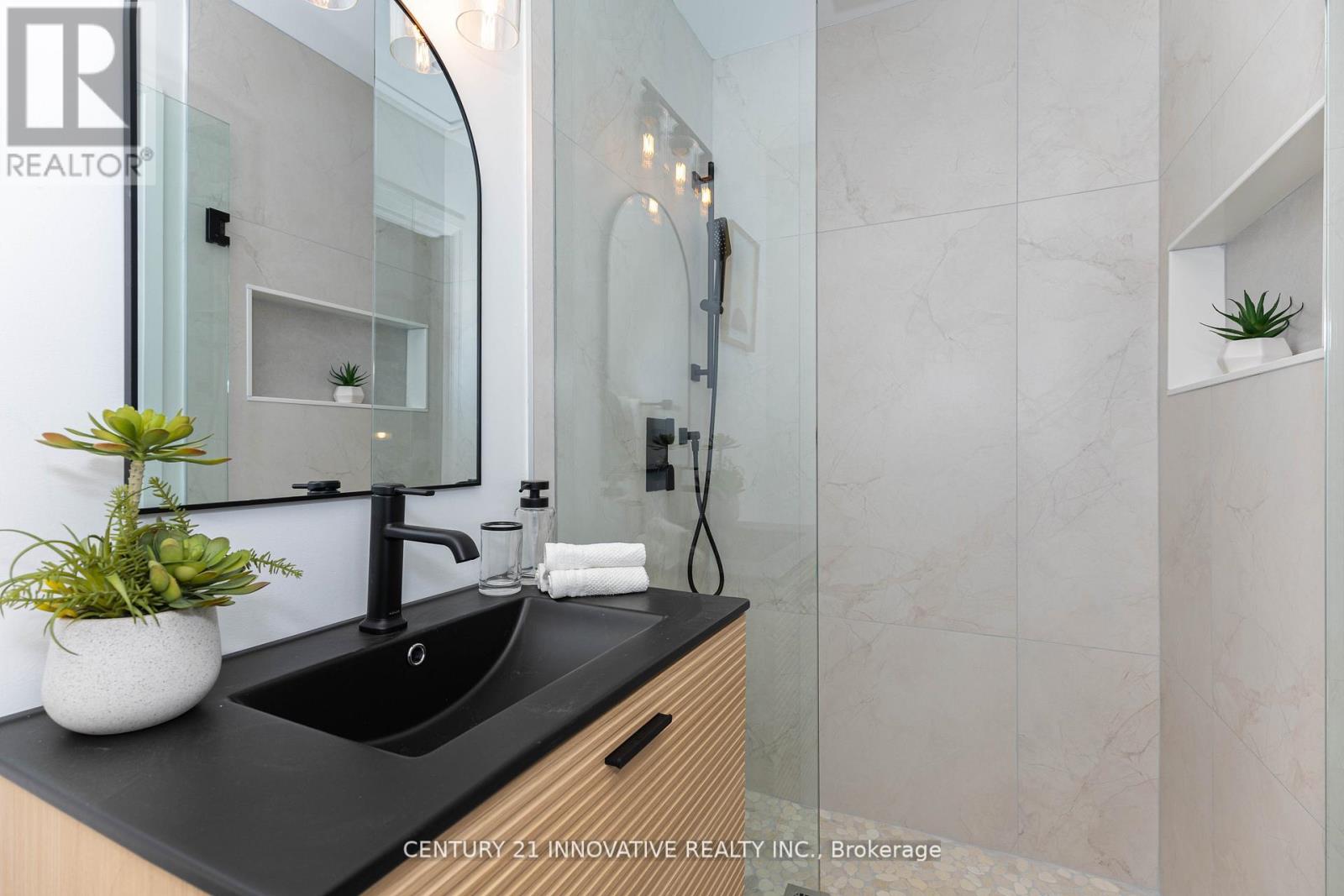 371 MILVERTON BOULEVARD, Toronto (Danforth Village-East York), Ontario, M4J1W1 — Photo 32