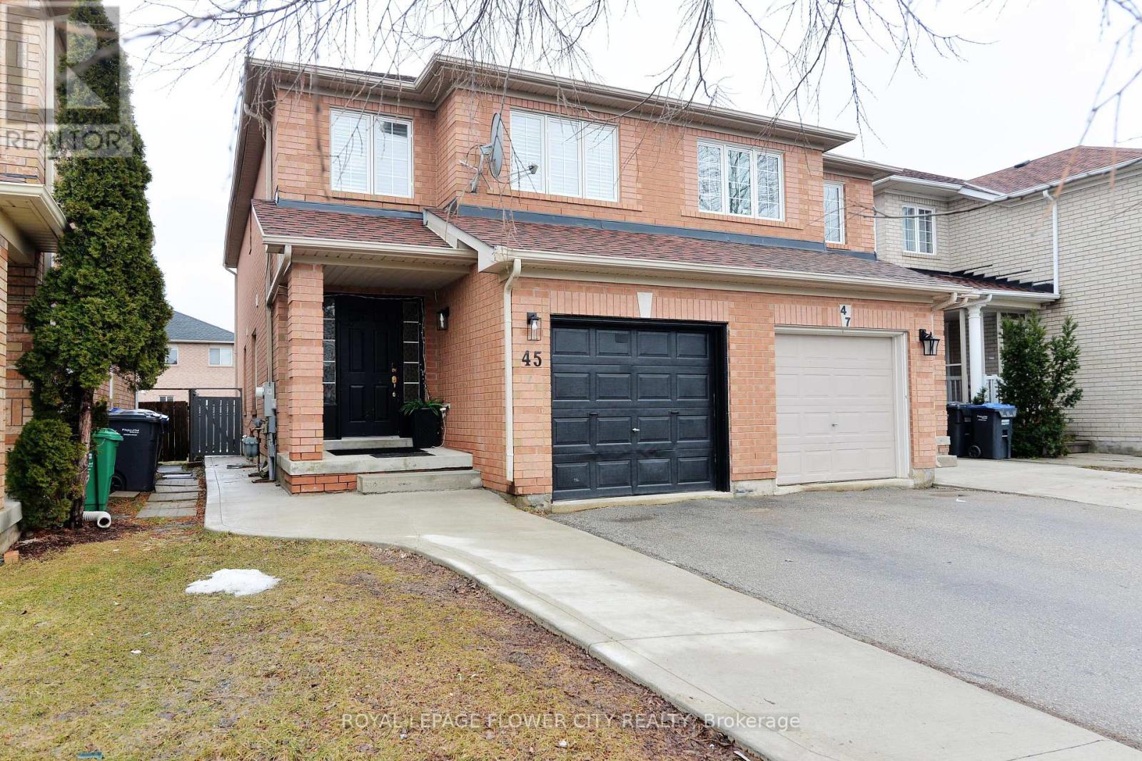 45 ROADMASTER LANE, Brampton (Fletcher's Meadow), Ontario, L7A3A7 — Photo 4