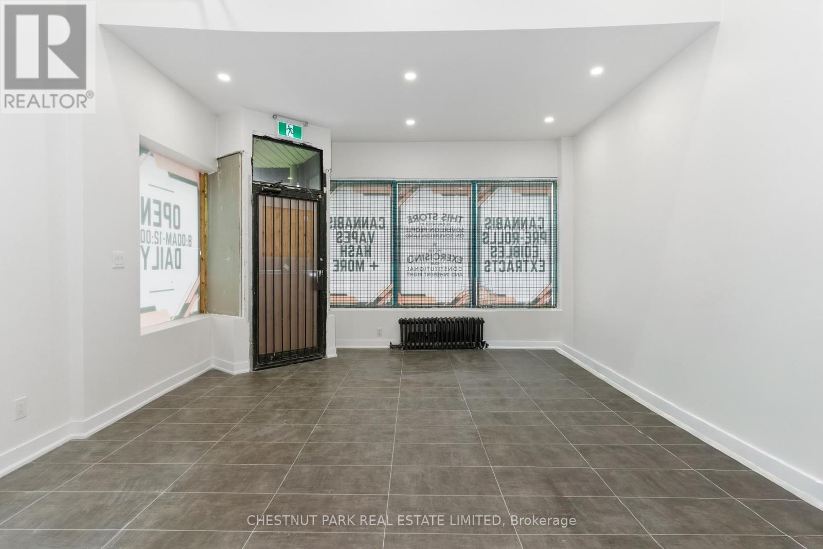 41 RONCESVALLES AVENUE, Toronto (Roncesvalles), Ontario, M6R2K4 — Photo 3