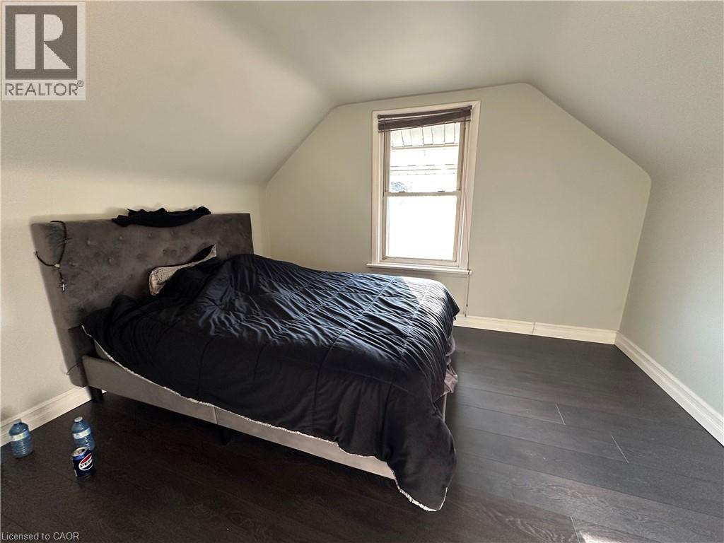 54 WEST 1ST Street, Hamilton, Ontario, L9C3C1 — Photo 12