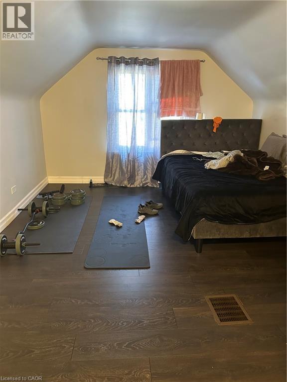 54 WEST 1ST Street, Hamilton, Ontario, L9C3C1 — Photo 13