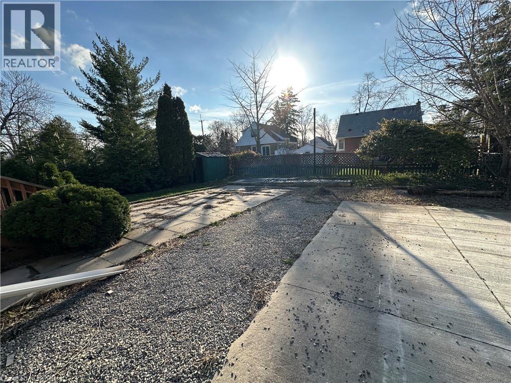 54 WEST 1ST Street, Hamilton, Ontario, L9C3C1 — Photo 20