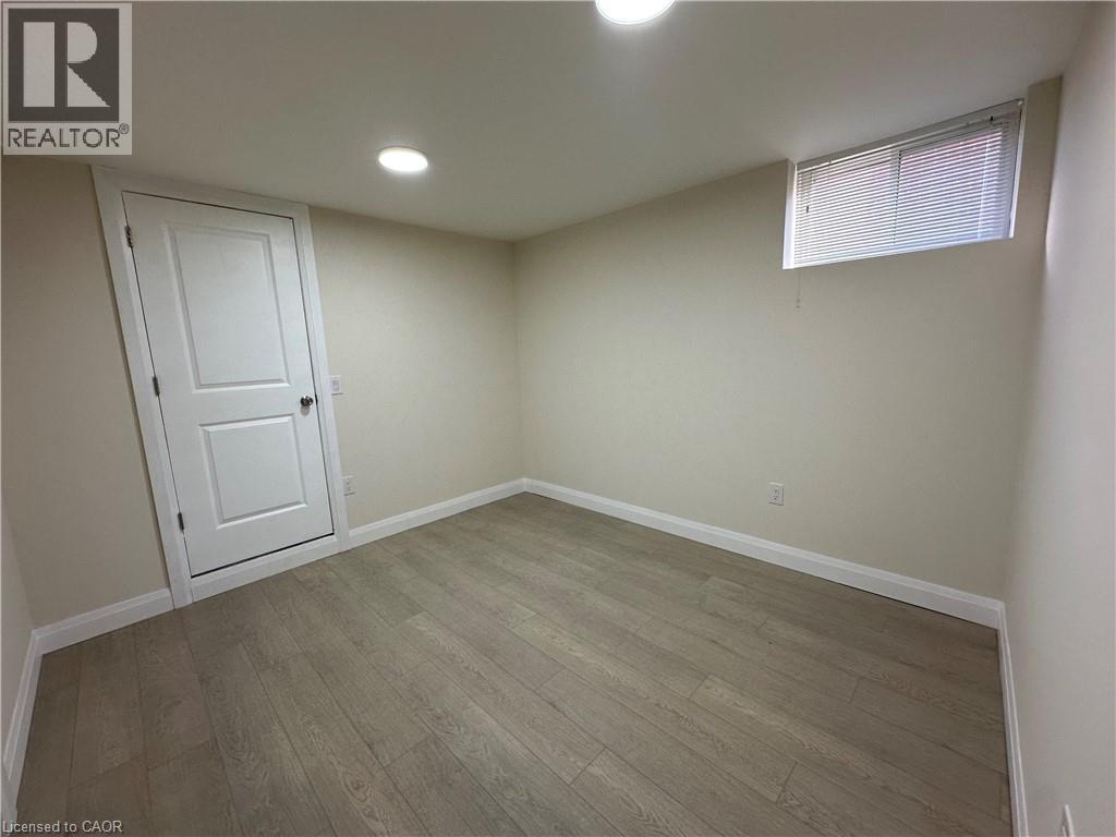 54 WEST 1ST Street, Hamilton, Ontario, L9C3C1 — Photo 5