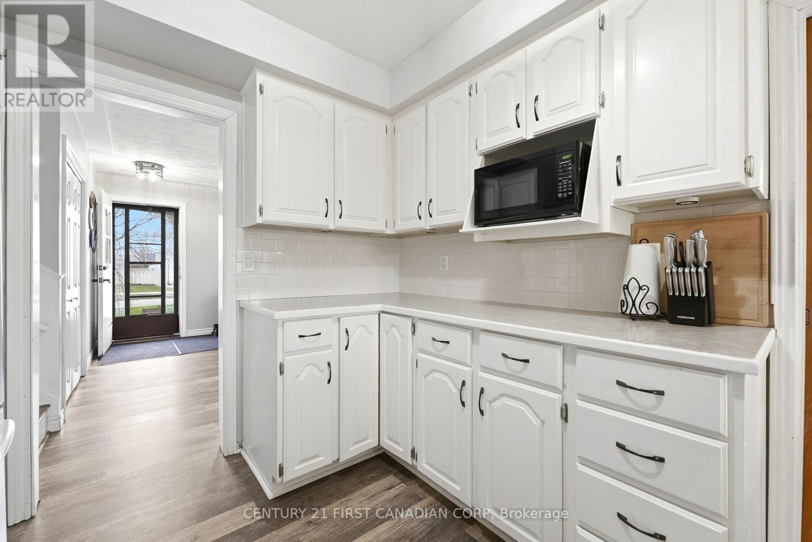 25 GLANWORTH AVENUE, St. Thomas, Ontario, N5R1E5 — Photo 8