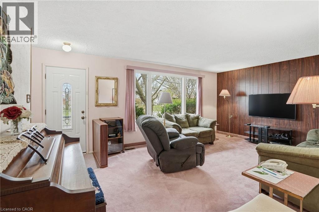 99 PALMER Road, Hamilton, Ontario, L8T3G1 — Photo 8