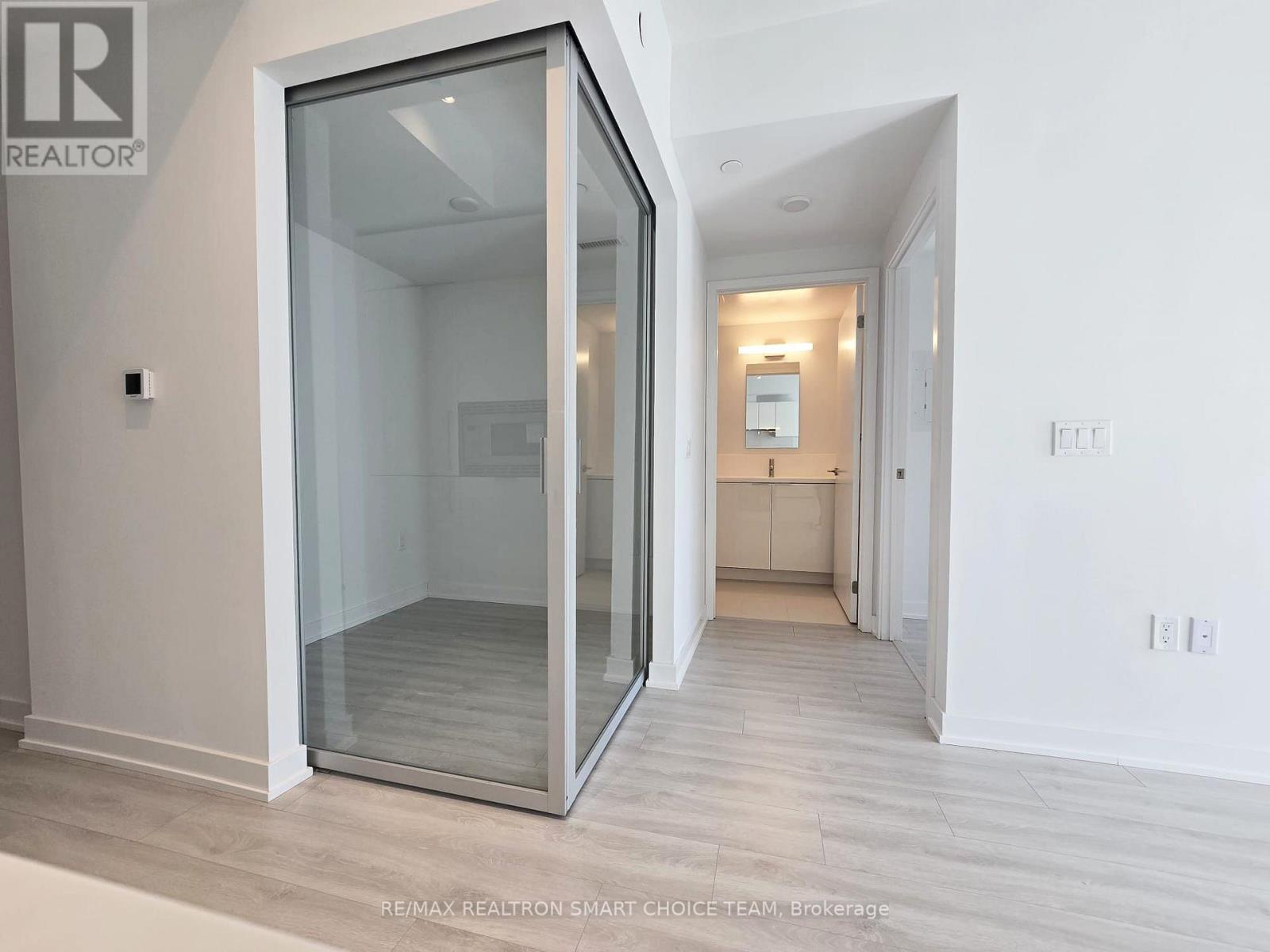 1816 - 230 SIMCOE STREET, Toronto (Kensington-Chinatown), Ontario, M5T0G7 — Photo 18