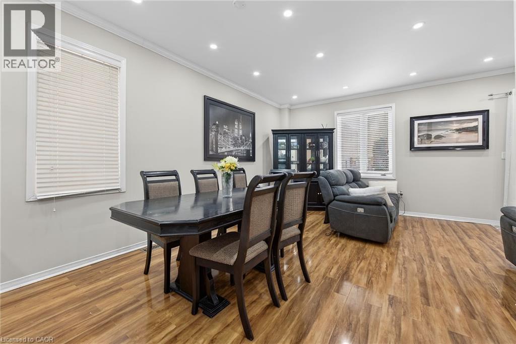 33 PANORAMA Way, Hamilton, Ontario, L8E6C6 — Photo 12
