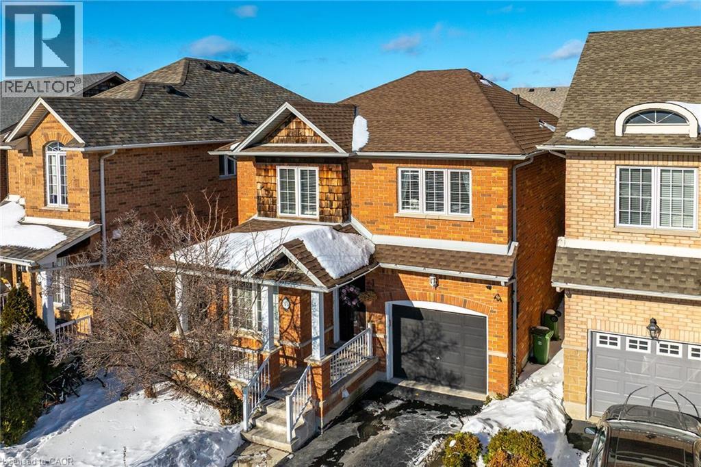 33 PANORAMA Way, Hamilton, Ontario, L8E6C6 — Photo 2