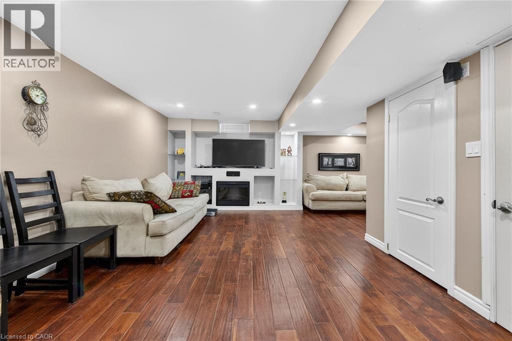 33 PANORAMA Way, Hamilton, Ontario, L8E6C6 — Photo 35