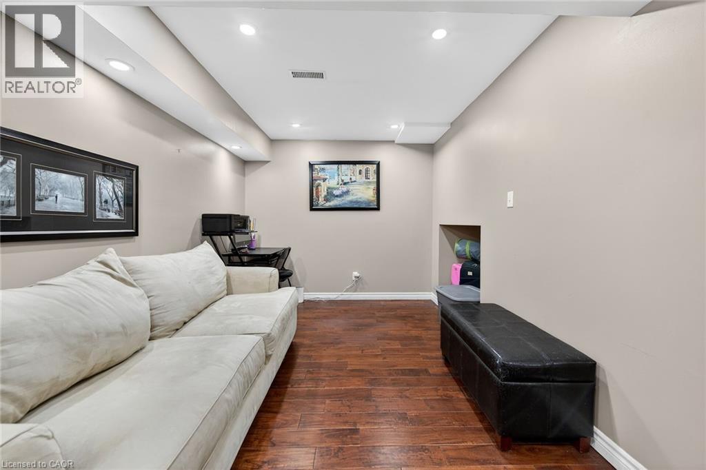 33 PANORAMA Way, Hamilton, Ontario, L8E6C6 — Photo 38