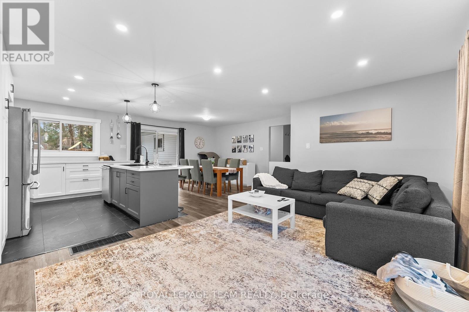 25 FRONTENAC CRESCENT, Deep River, Ontario, K0J1P0 — Photo 11