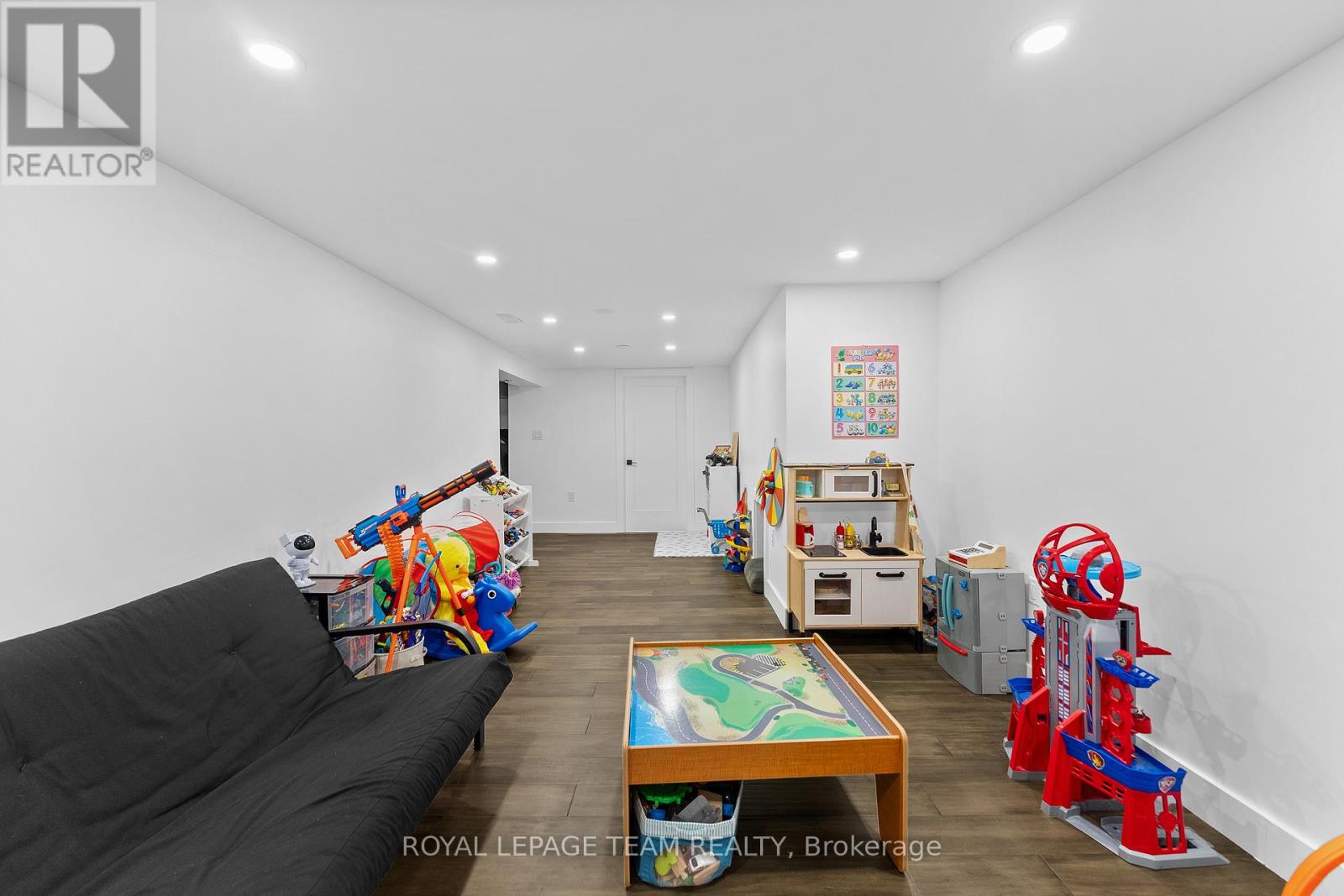 25 FRONTENAC CRESCENT, Deep River, Ontario, K0J1P0 — Photo 32