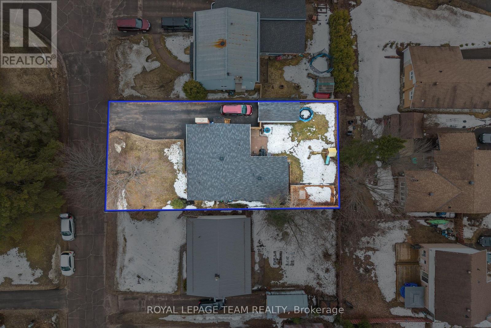 25 FRONTENAC CRESCENT, Deep River, Ontario, K0J1P0 — Photo 6