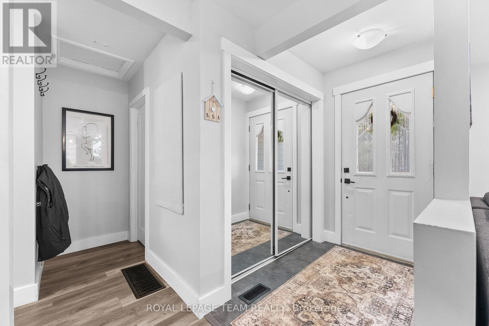 25 FRONTENAC CRESCENT, Deep River, Ontario, K0J1P0 — Photo 7