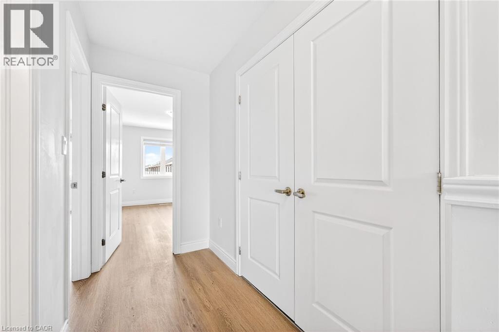 10 JUNE CALLWOOD Way, Brantford, Ontario, N3T0T7 — Photo 32