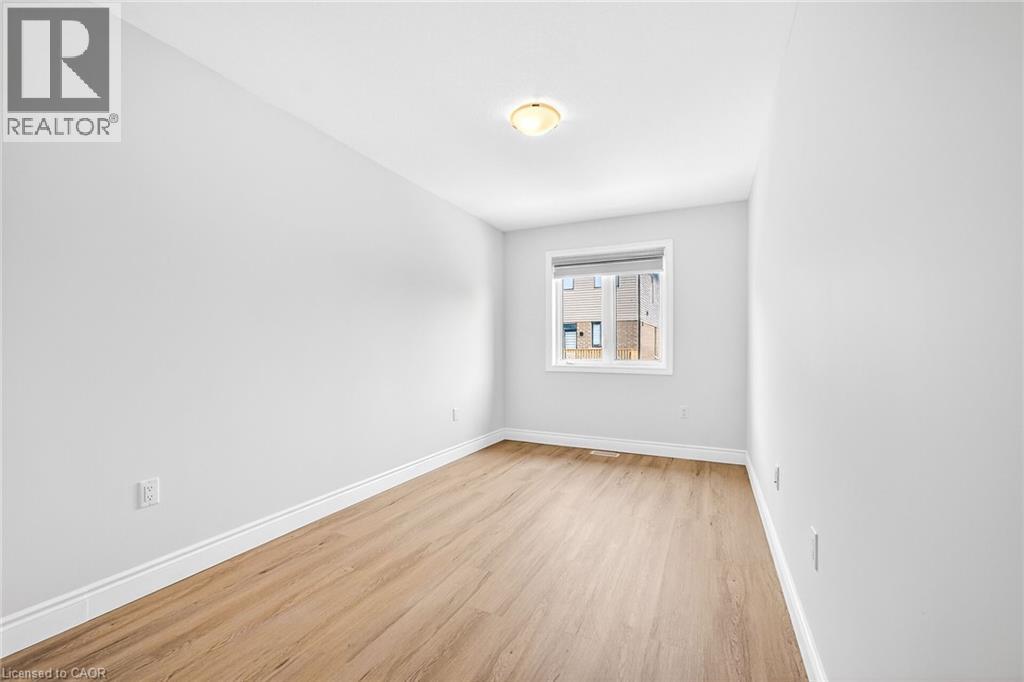 10 JUNE CALLWOOD Way, Brantford, Ontario, N3T0T7 — Photo 36