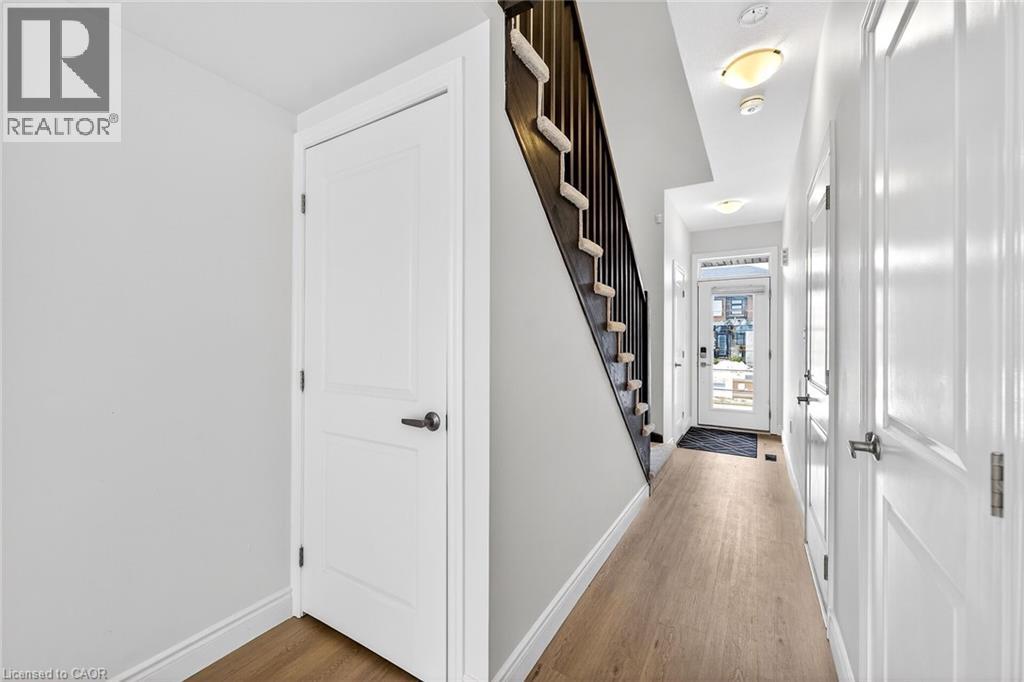 10 JUNE CALLWOOD Way, Brantford, Ontario, N3T0T7 — Photo 44