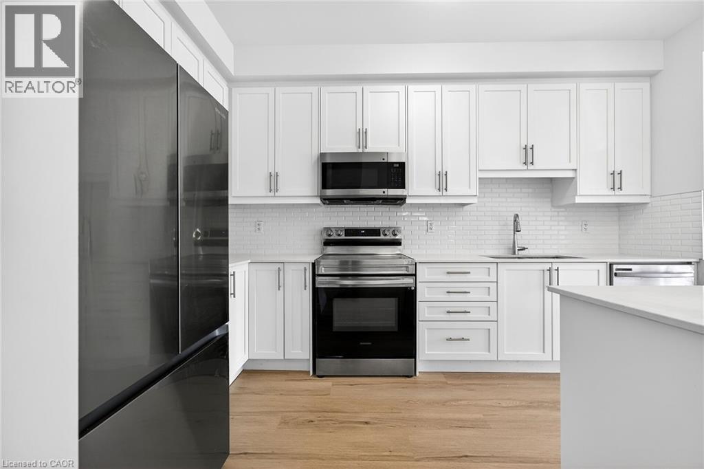 10 JUNE CALLWOOD Way, Brantford, Ontario, N3T0T7 — Photo 8