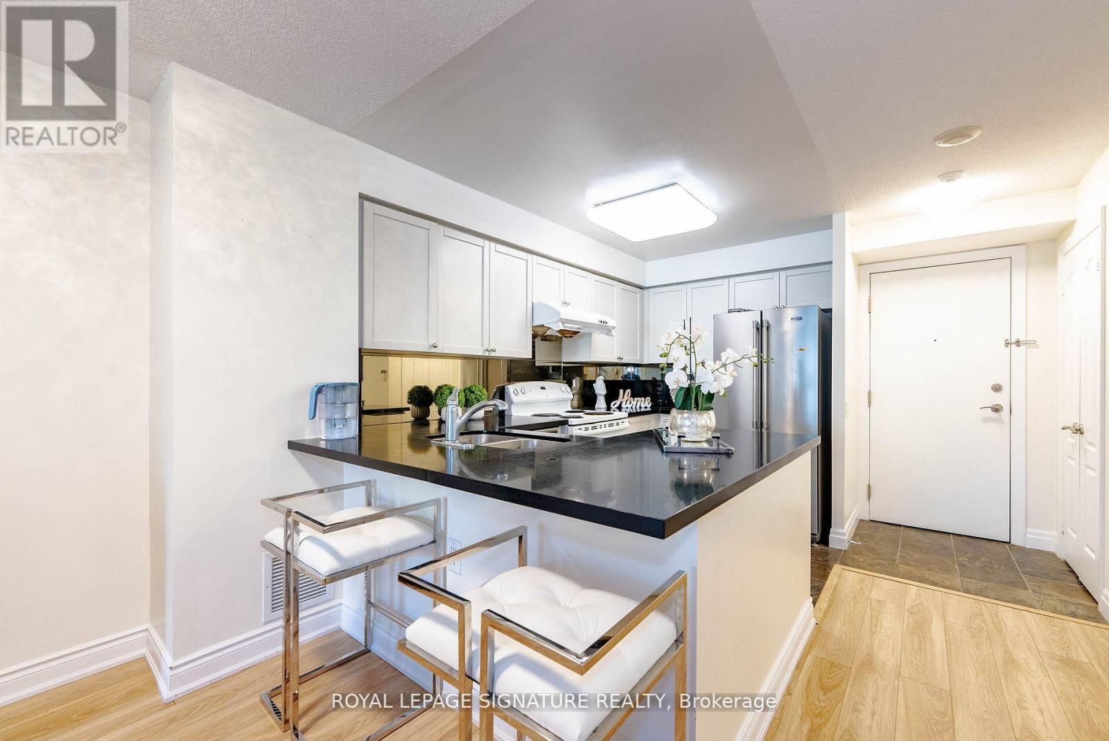 209 - 21 HILLCREST AVENUE, Toronto (Willowdale East), Ontario, M2N7K2 — Photo 19
