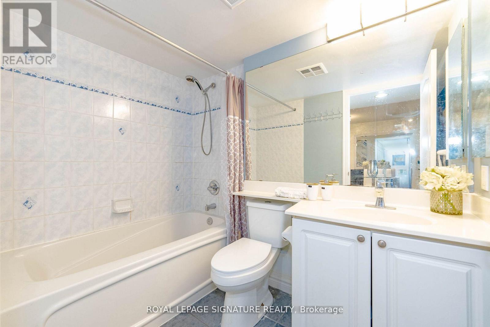 209 - 21 HILLCREST AVENUE, Toronto (Willowdale East), Ontario, M2N7K2 — Photo 26