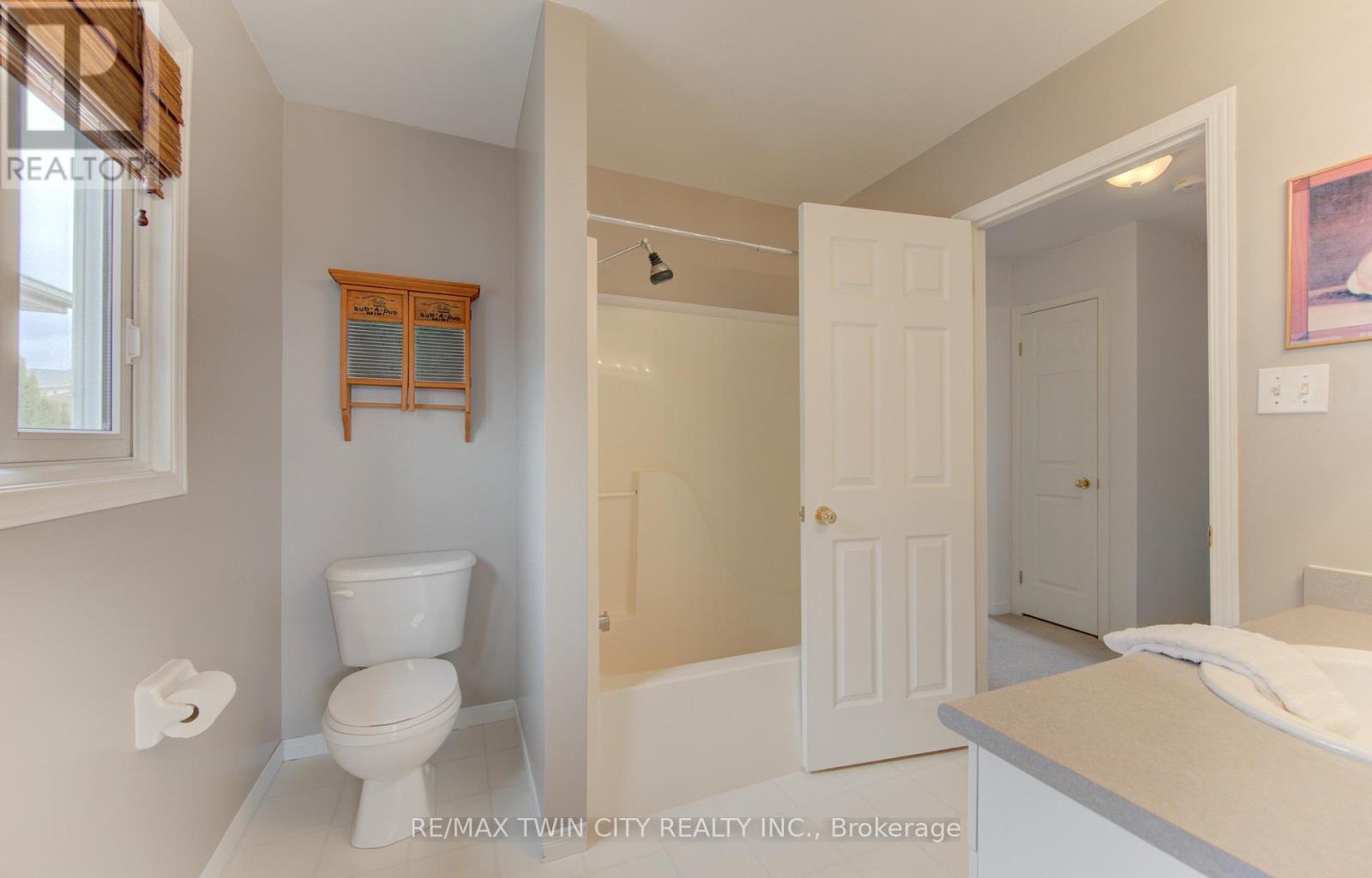 161 WINDFLOWER DRIVE S, Kitchener, Ontario, N2E3S9 — Photo 11