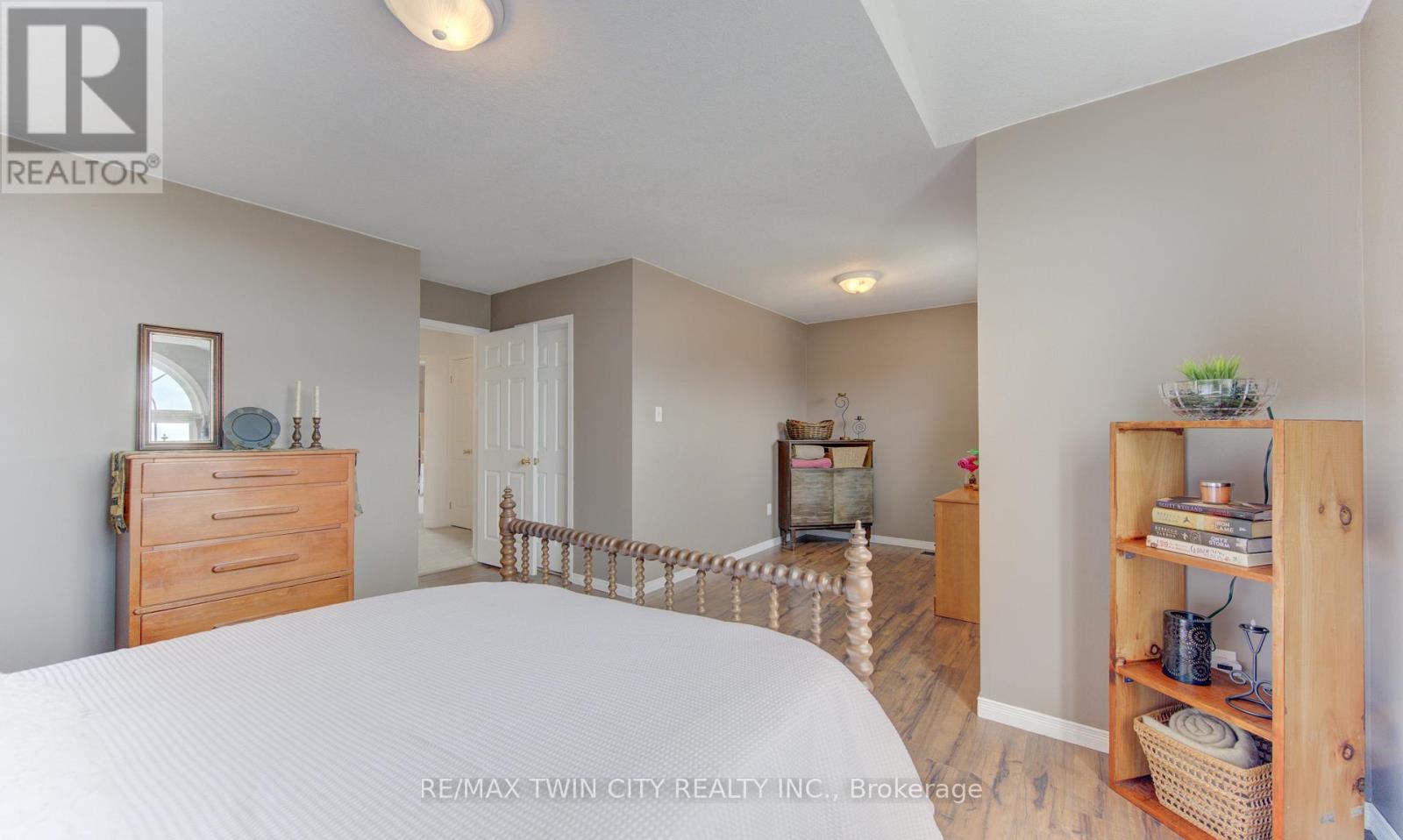 161 WINDFLOWER DRIVE S, Kitchener, Ontario, N2E3S9 — Photo 8