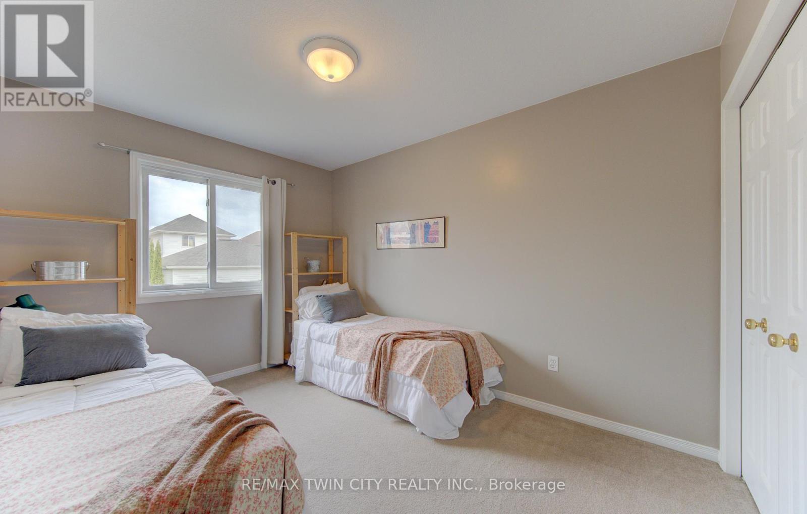 161 WINDFLOWER DRIVE S, Kitchener, Ontario, N2E3S9 — Photo 9