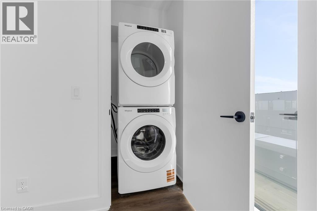 166 EVERETT Common, St. Catharines, Ontario, L2P0G8 — Photo 6