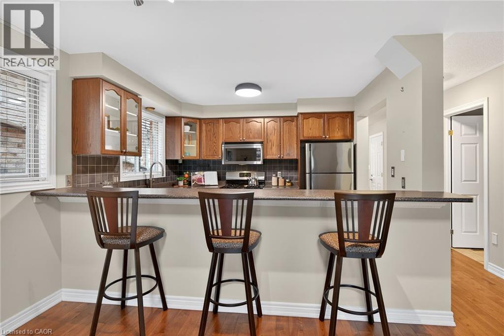 25 HAMILTON Street S Unit# 31, Waterdown, Ontario, L8B0L1 — Photo 10