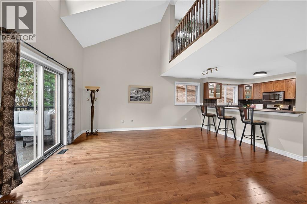 25 HAMILTON Street S Unit# 31, Waterdown, Ontario, L8B0L1 — Photo 12