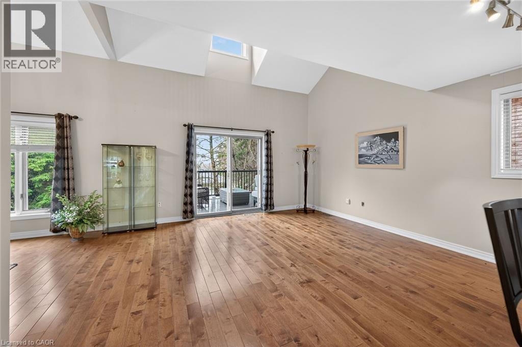 25 HAMILTON Street S Unit# 31, Waterdown, Ontario, L8B0L1 — Photo 14