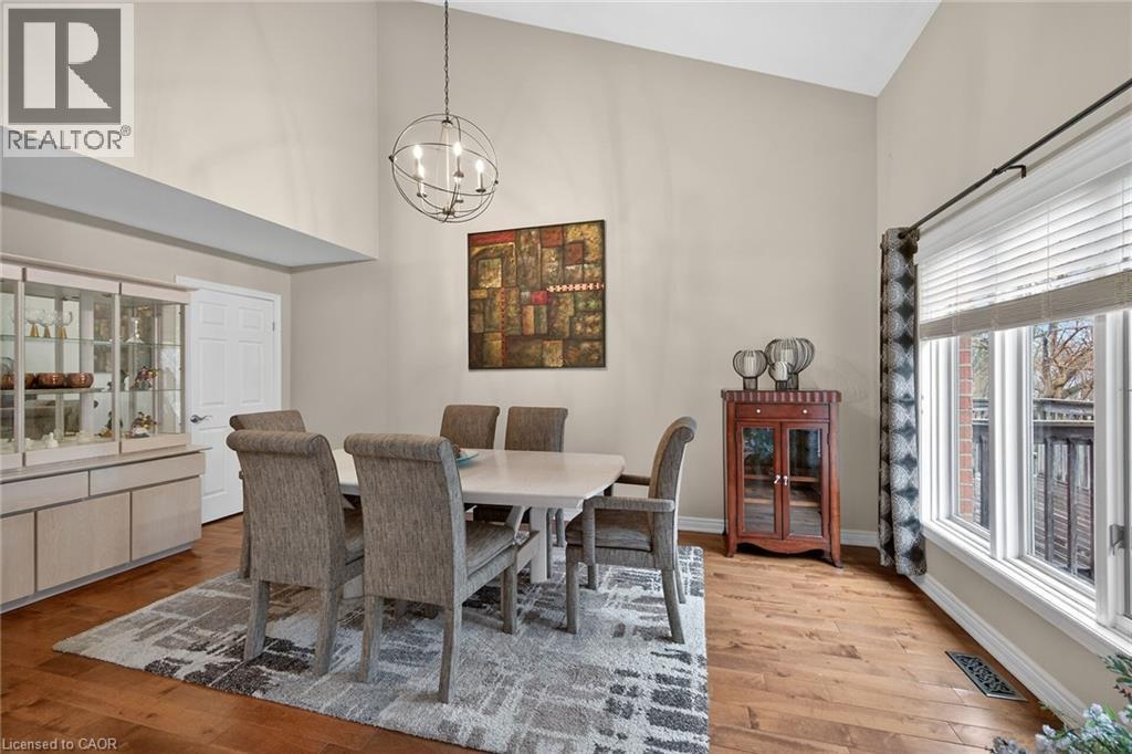 25 HAMILTON Street S Unit# 31, Waterdown, Ontario, L8B0L1 — Photo 16