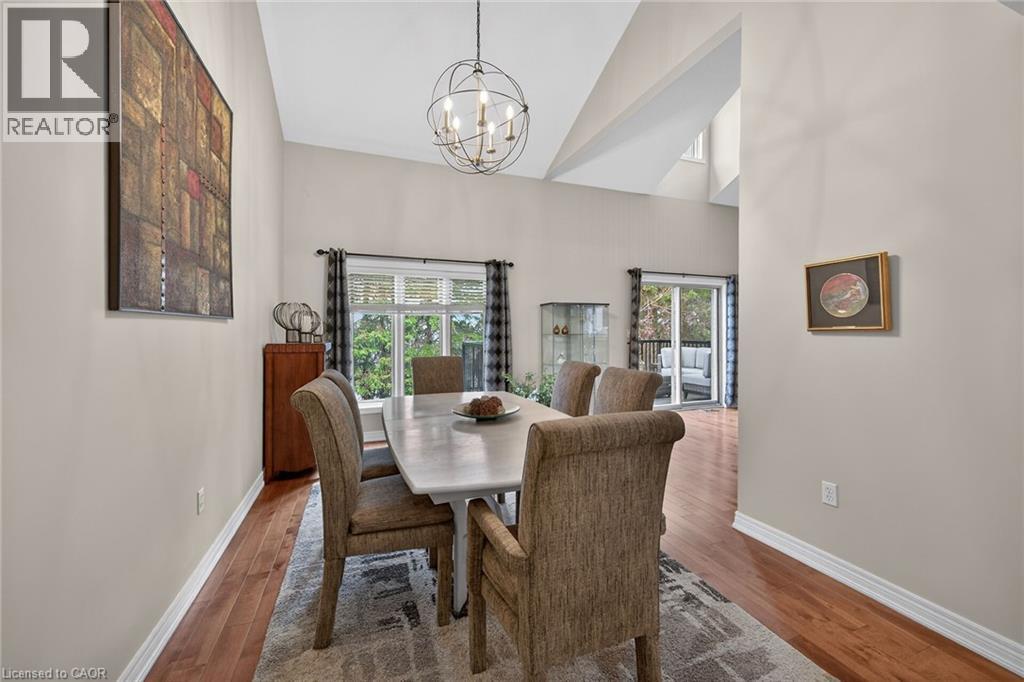 25 HAMILTON Street S Unit# 31, Waterdown, Ontario, L8B0L1 — Photo 18