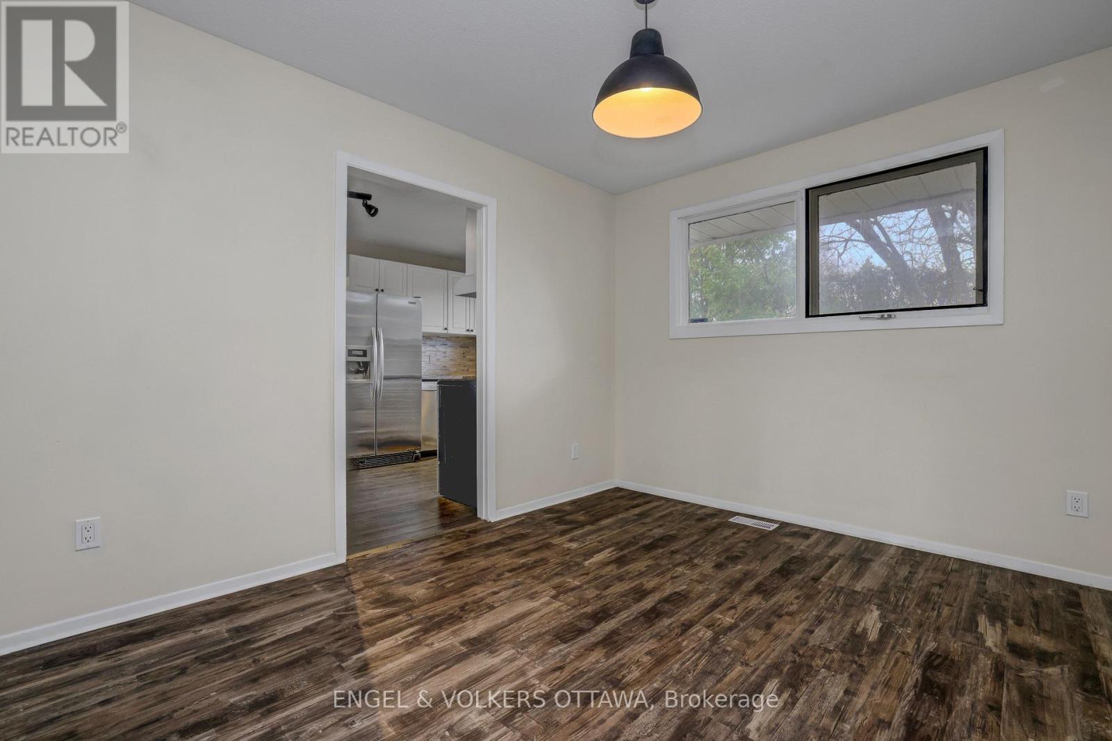 20 MEADOWBANK DRIVE, Ottawa, Ontario, K2G0N9 — Photo 11