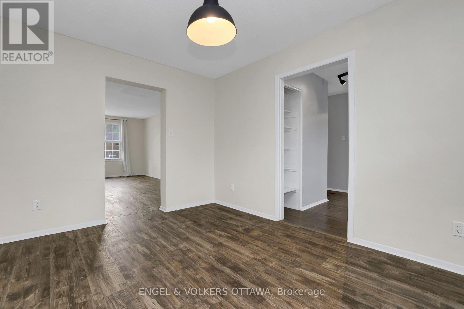 20 MEADOWBANK DRIVE, Ottawa, Ontario, K2G0N9 — Photo 12