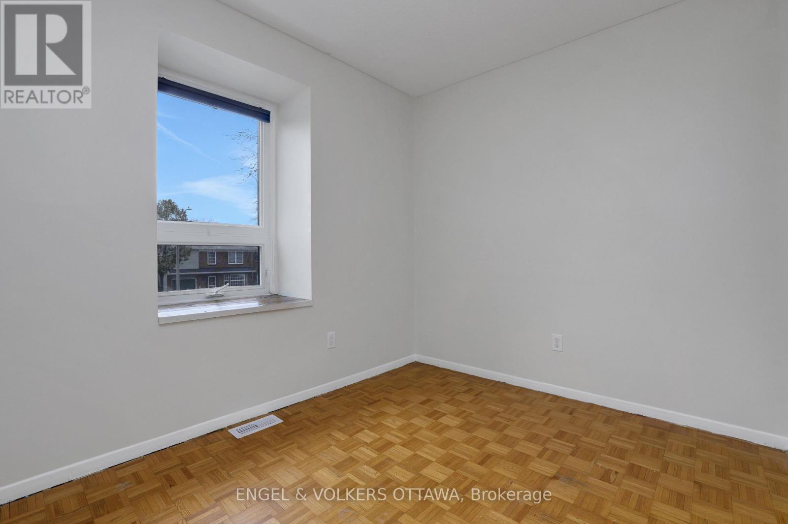 20 MEADOWBANK DRIVE, Ottawa, Ontario, K2G0N9 — Photo 29