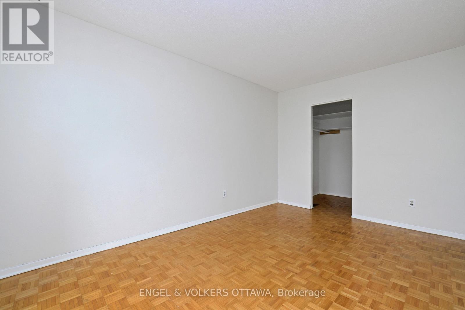 20 MEADOWBANK DRIVE, Ottawa, Ontario, K2G0N9 — Photo 34