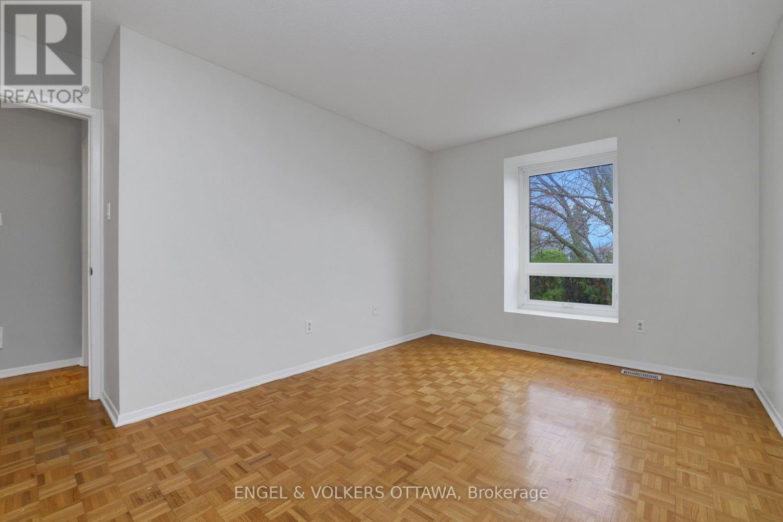 20 MEADOWBANK DRIVE, Ottawa, Ontario, K2G0N9 — Photo 35