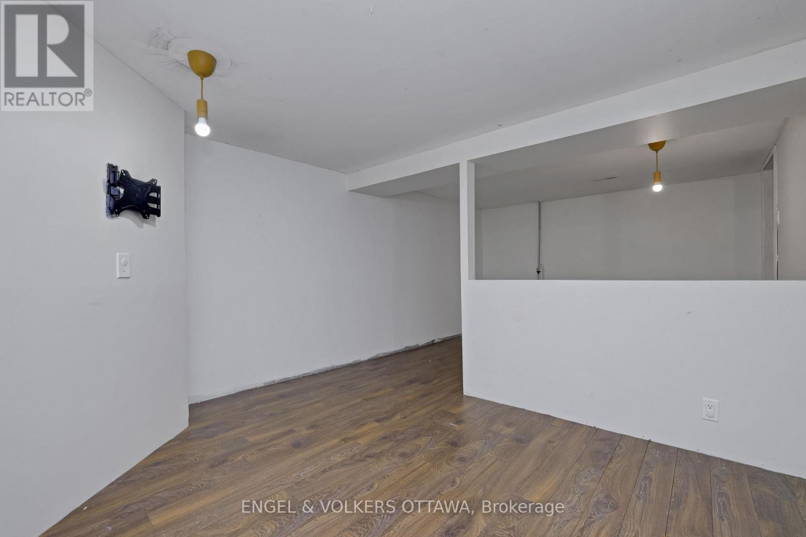 20 MEADOWBANK DRIVE, Ottawa, Ontario, K2G0N9 — Photo 40