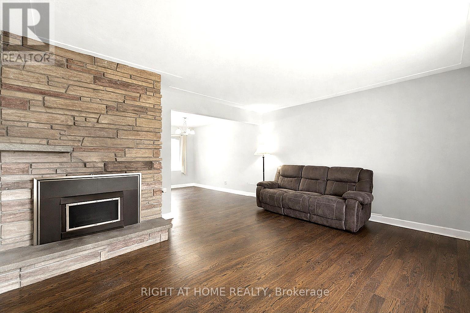 13 WESTVIEW CRESCENT, Hamilton (Waterdown), Ontario, L8B0E4 — Photo 10